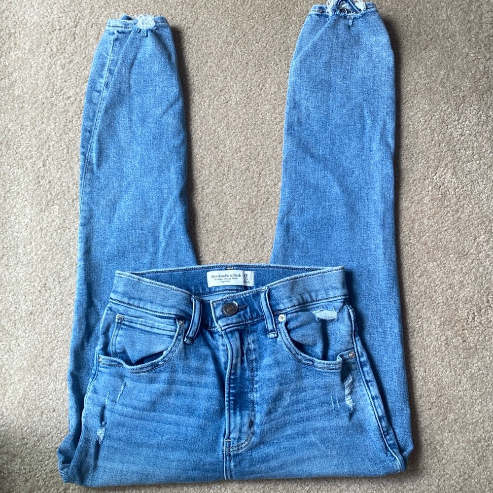 Abercrombie & Fitch High Rise Super Skinny A&F Faded Denim Jeans